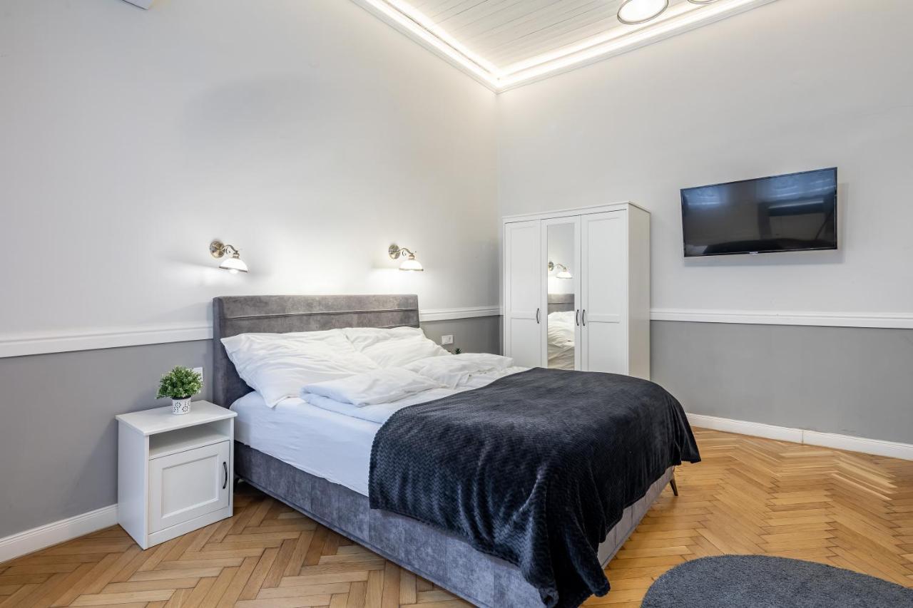 Luxurious Apartments At City Center Budapest Exterior foto