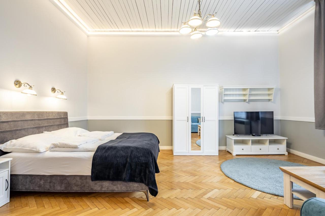 Luxurious Apartments At City Center Budapest Exterior foto